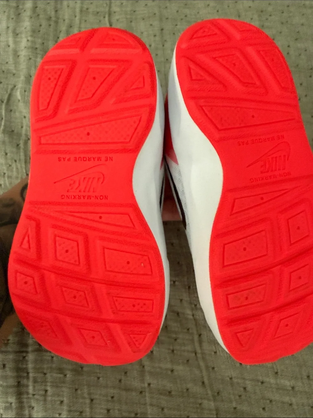 Nike size strap